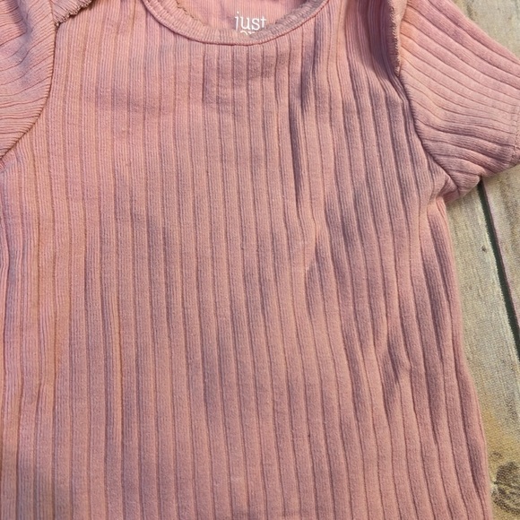 Baby Girls Newborn Ribbed Onesies- Dusty Rose and Dusty Green - Picture 4 of 6